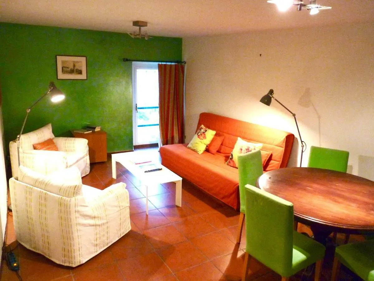 Casa Nicola, Large Country House With Pool Πιστόια