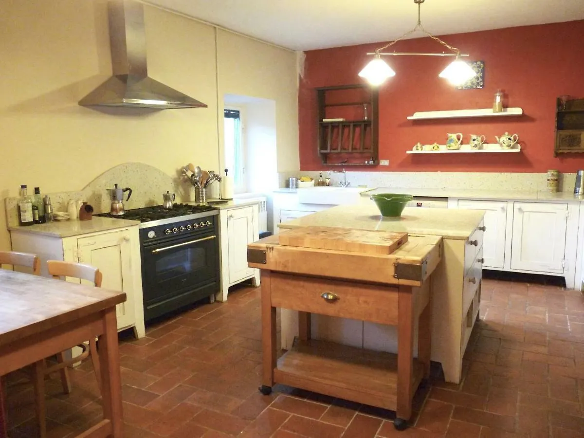 Casa Nicola, Large Country House With Pool Πιστόια 0*,  Ιταλία