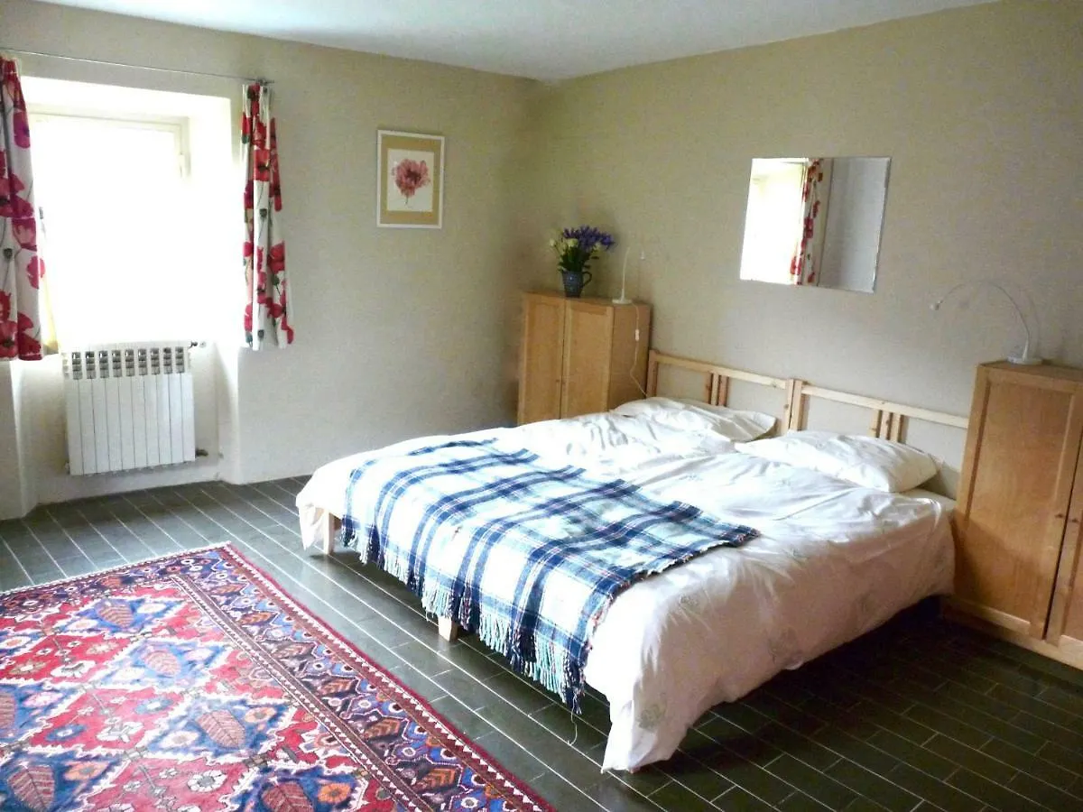 Casa Nicola, Large Country House With Pool Pistoia